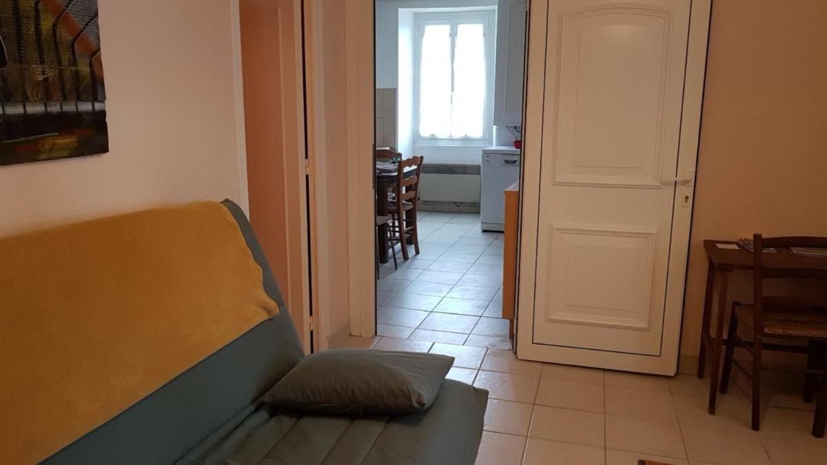 Gite De Champdore Nanthiat Kültér fotó