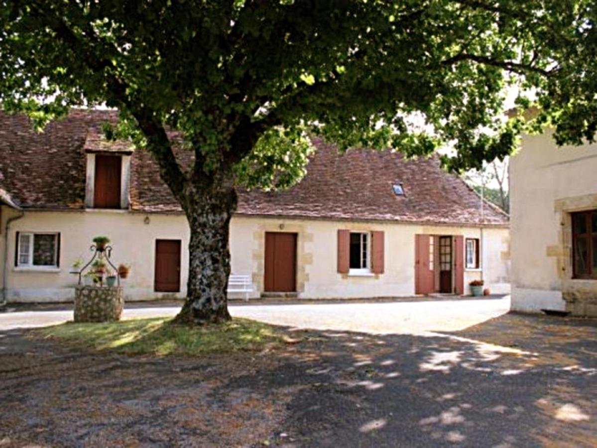 Gite De Champdore Nanthiat Kültér fotó